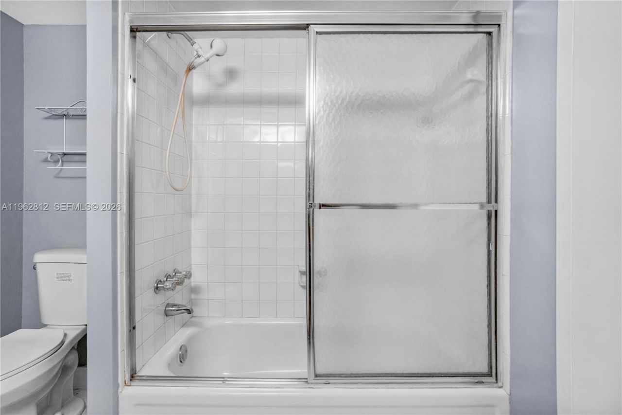 100 Golden Isles Dr, Unit 808, Hallandale Beach, FL 33009 Photo