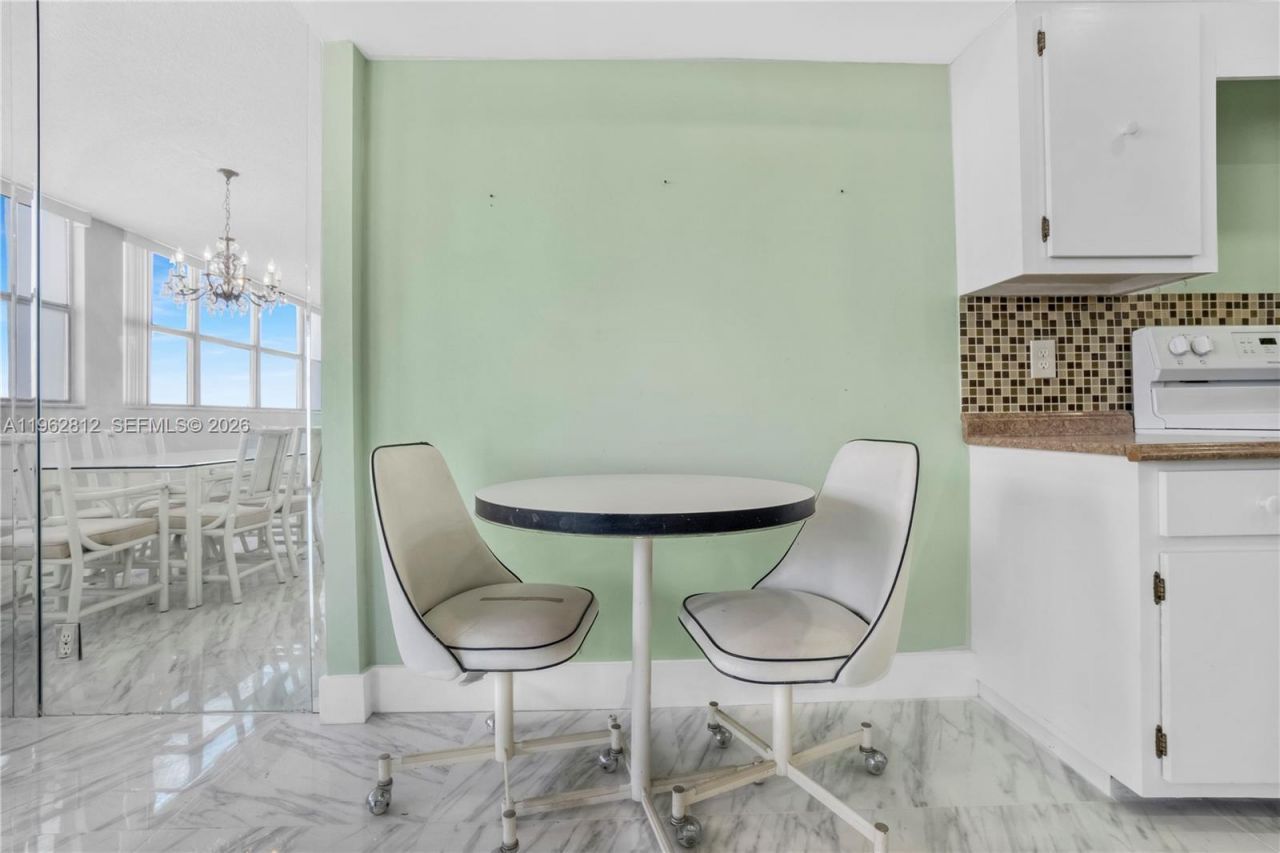 100 Golden Isles Dr, Unit 808, Hallandale Beach, FL 33009 Photo