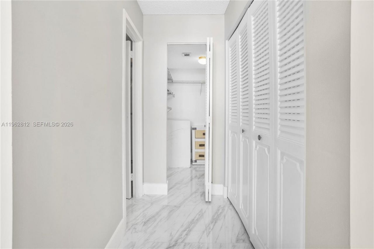 100 Golden Isles Dr, Unit 808, Hallandale Beach, FL 33009 Photo