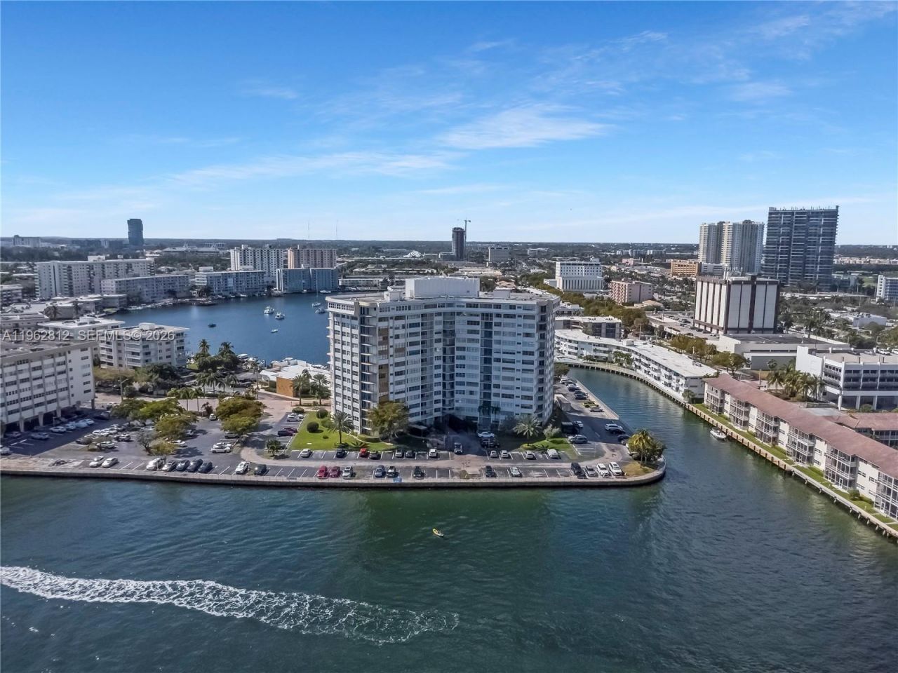 100 Golden Isles Dr, Unit 808, Hallandale Beach, FL 33009 Photo