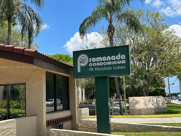 14421 N Kendall Dr , Unit 105M, Miami, FL 33186