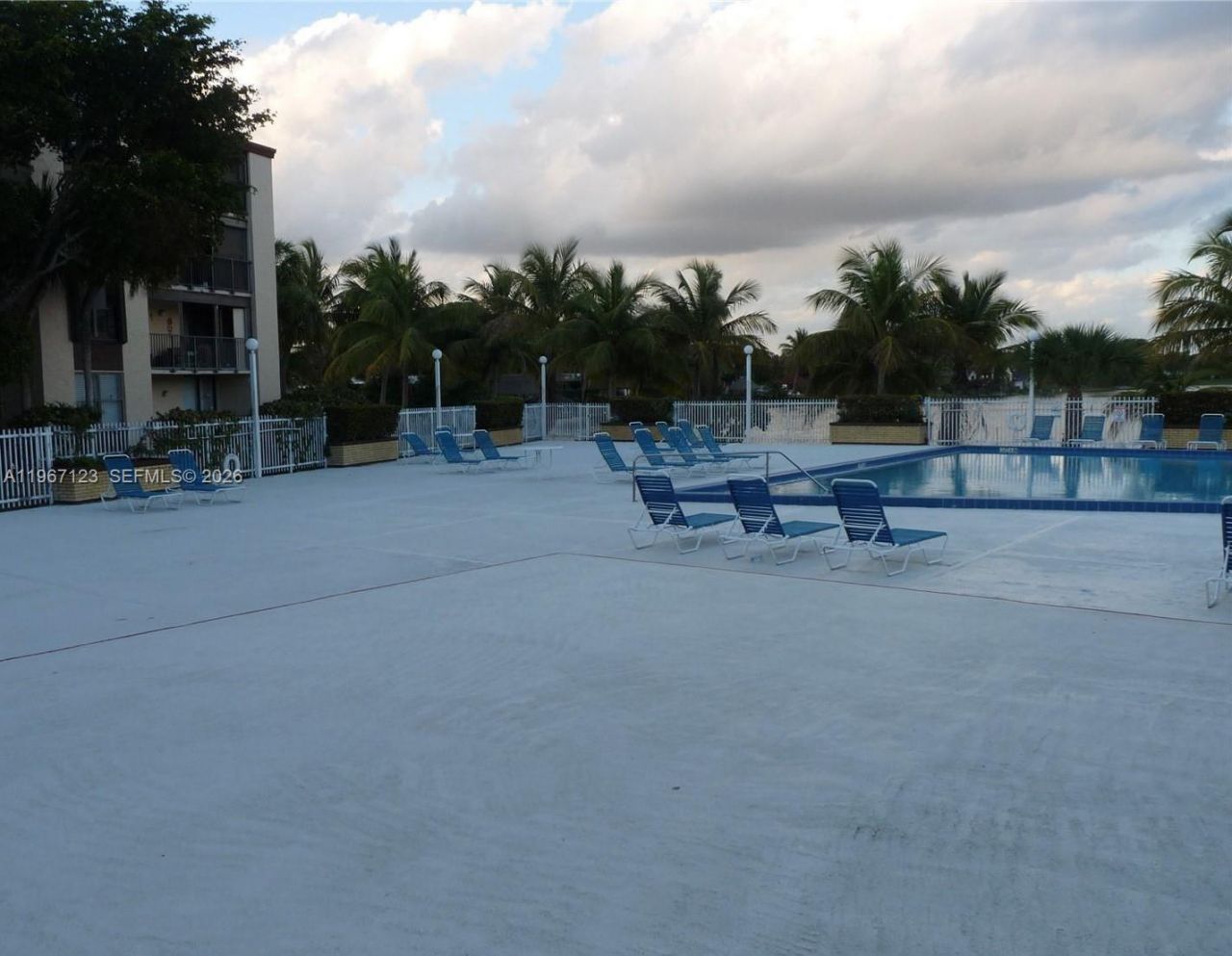 14421 N Kendall Dr , Unit 105M, Miami, FL 33186 Photo