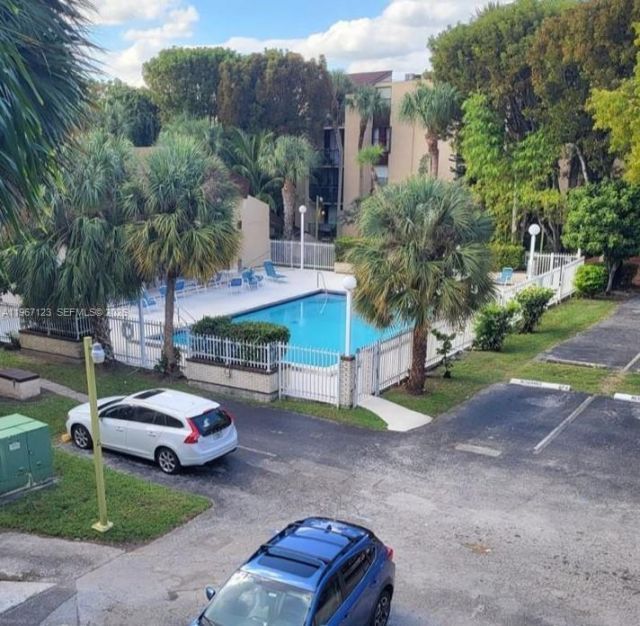 14421 N Kendall Dr , Unit 105M, Miami, FL 33186 Photo