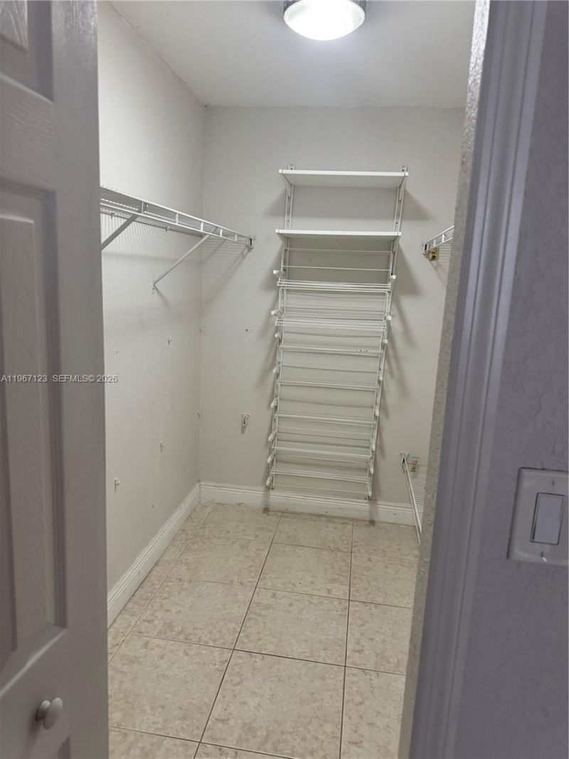 14421 N Kendall Dr , Unit 105M, Miami, FL 33186 Photo