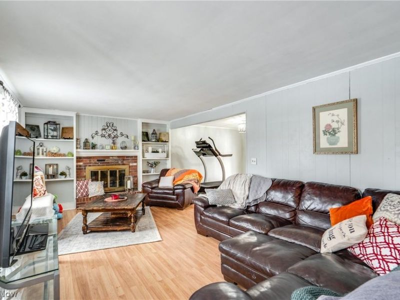 4277 Skycrest Drive NW, Canton, OH 44718 Photo 11