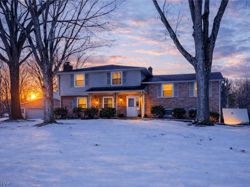 4277 Skycrest Drive NW, Canton, OH 44718 Photo 5