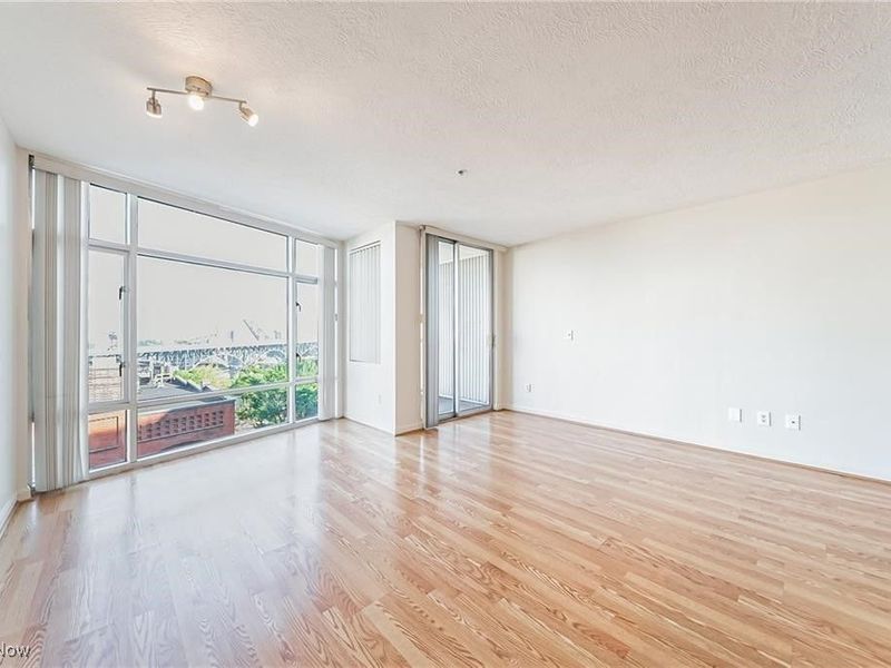 2222 Detroit Avenue, Unit 917, Cleveland, OH 44113 Photo 10