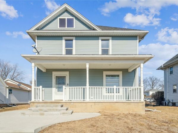 406 E South Street, Mechanicsville, IA 52306