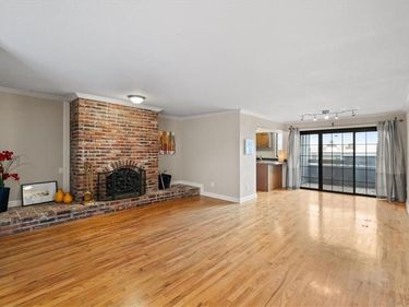 4056 Warwick Boulevard, Unit #12, Kansas City, MO 64111