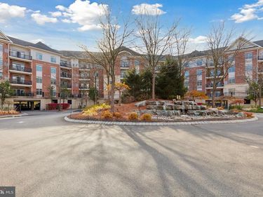 317 CARSON TERRACE, HUNTINGDON VALLEY, PA 19006