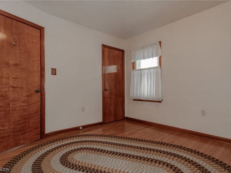 1307 Summit Drive, Cleveland, OH 44124 Photo 13