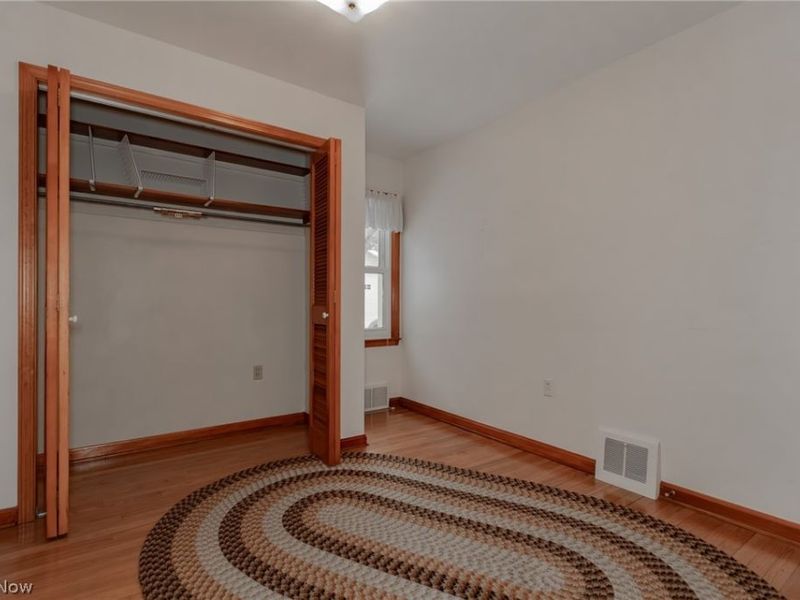 1307 Summit Drive, Cleveland, OH 44124 Photo 15