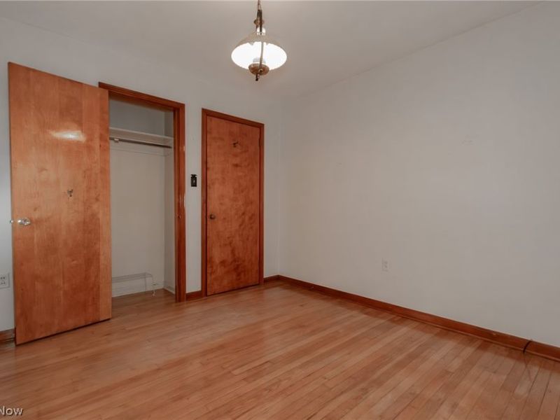 1307 Summit Drive, Cleveland, OH 44124 Photo 19