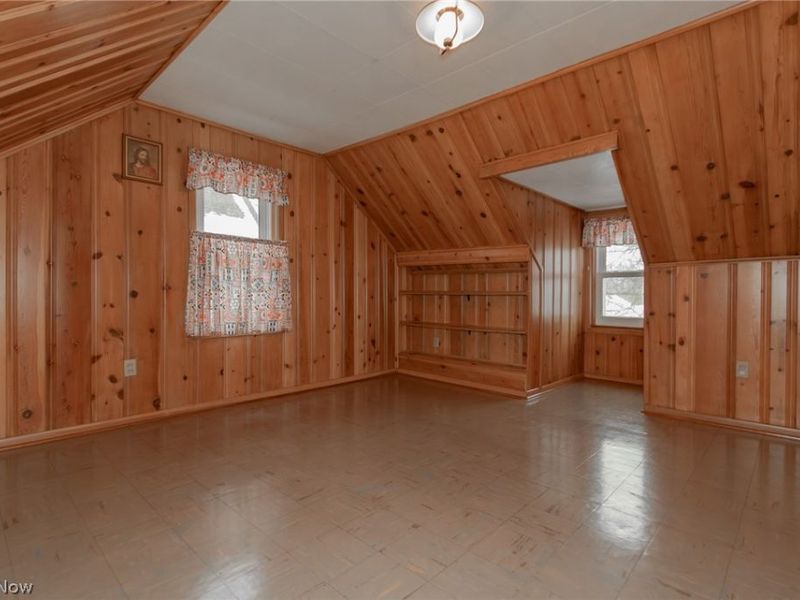 1307 Summit Drive, Cleveland, OH 44124 Photo 22