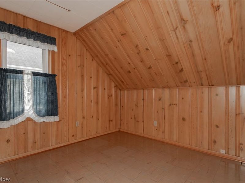 1307 Summit Drive, Cleveland, OH 44124 Photo 28