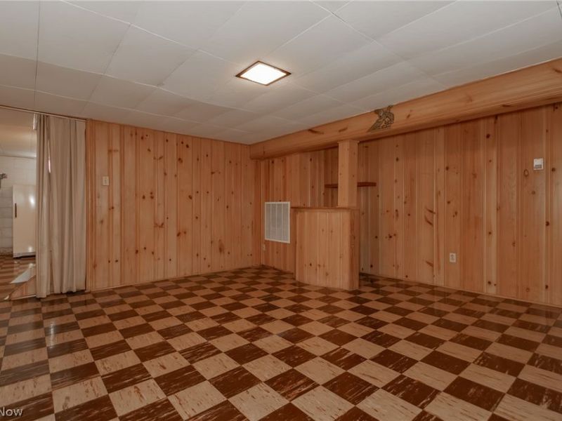 1307 Summit Drive, Cleveland, OH 44124 Photo 30