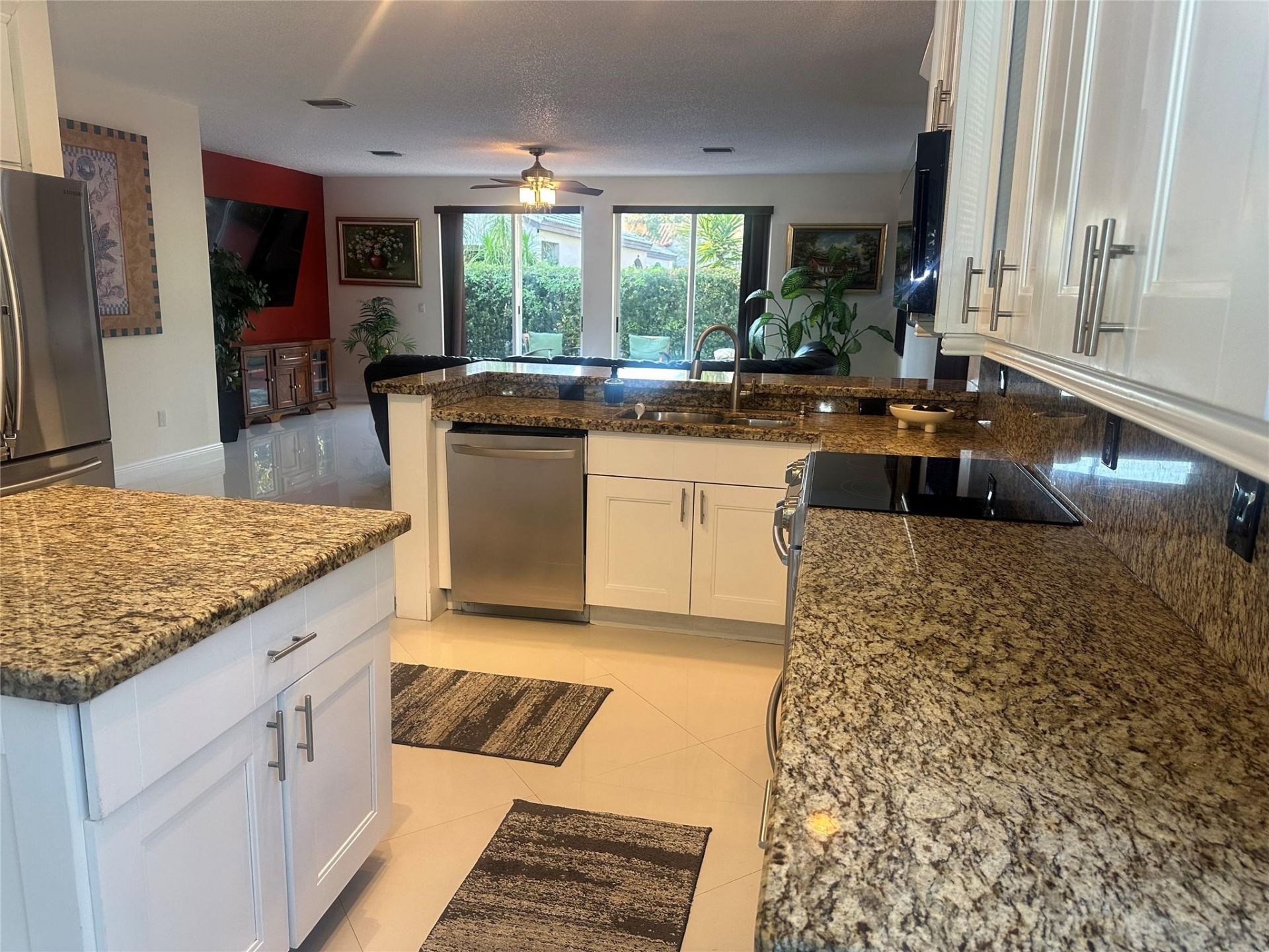 15705 NW 10th St, Pembroke Pines, FL 33028 Photo