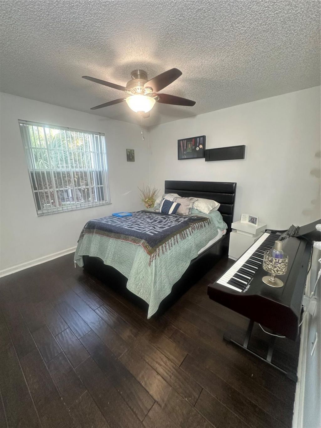 15705 NW 10th St, Pembroke Pines, FL 33028 Photo