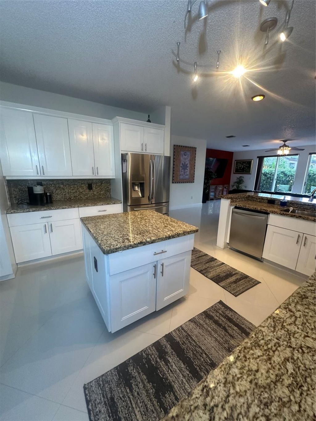 15705 NW 10th St, Pembroke Pines, FL 33028 Photo