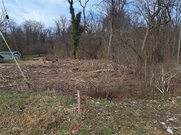 01 Price Road, Bridgeville, PA 15142