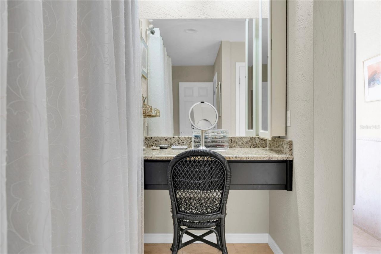 633 Soundview Drive, Palm Harbor, FL 34683 Photo