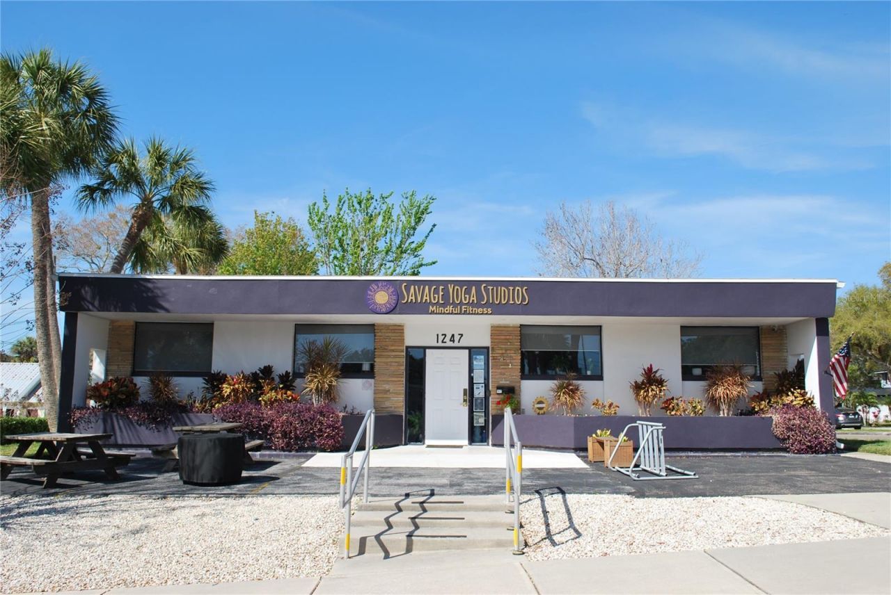 633 Soundview Drive, Palm Harbor, FL 34683 Photo