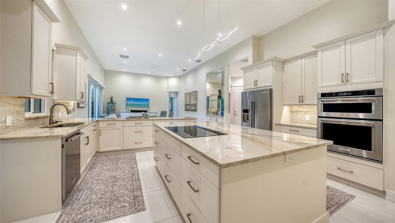 617 Neptune Avenue, Longboat Key, FL 34228 Photo