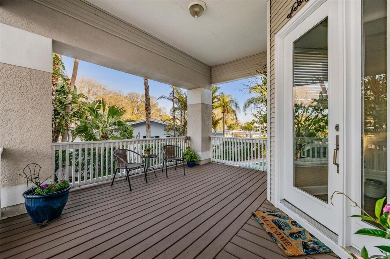 116 Carlyle Circle, Palm Harbor, FL 34683 Photo