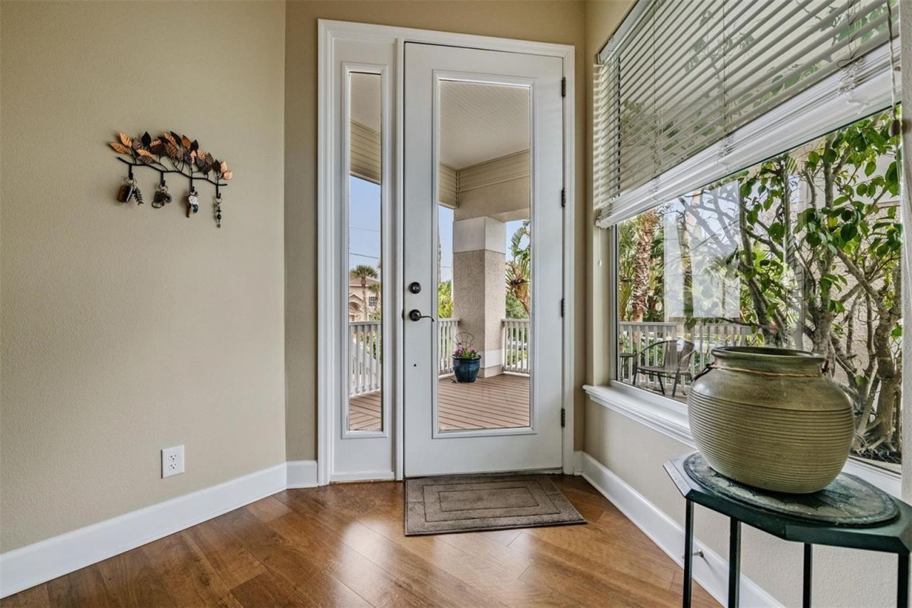 116 Carlyle Circle, Palm Harbor, FL 34683 Photo