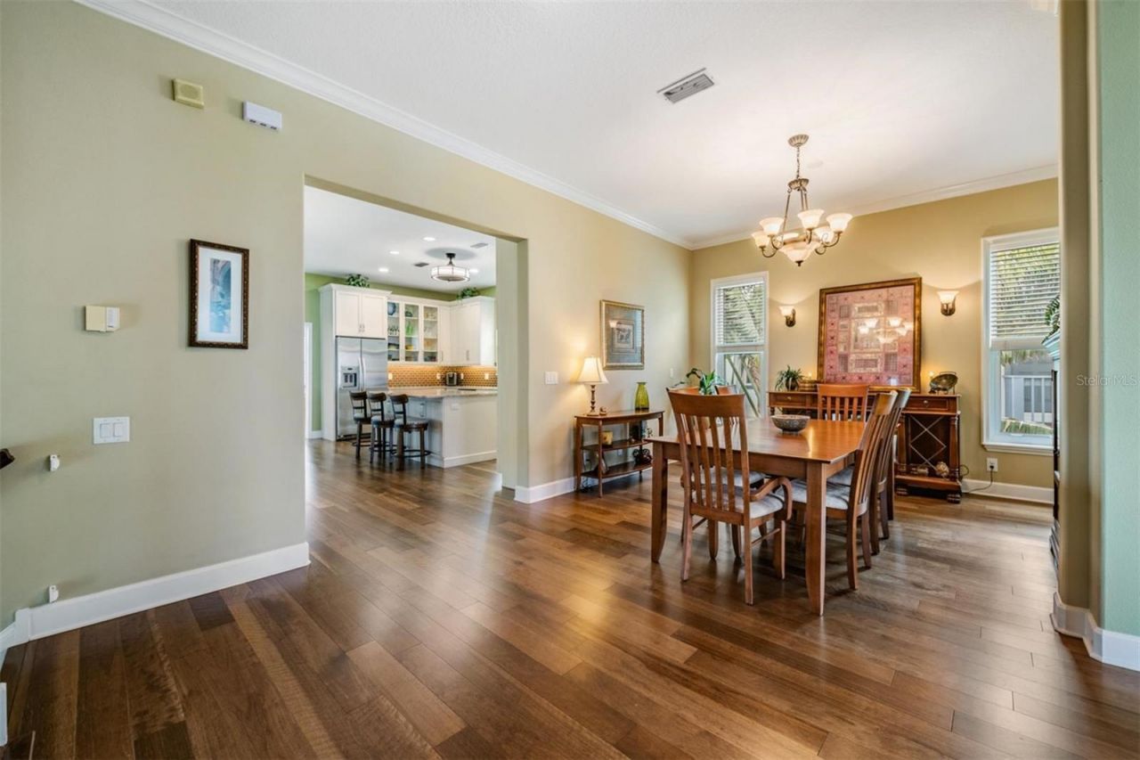 116 Carlyle Circle, Palm Harbor, FL 34683 Photo