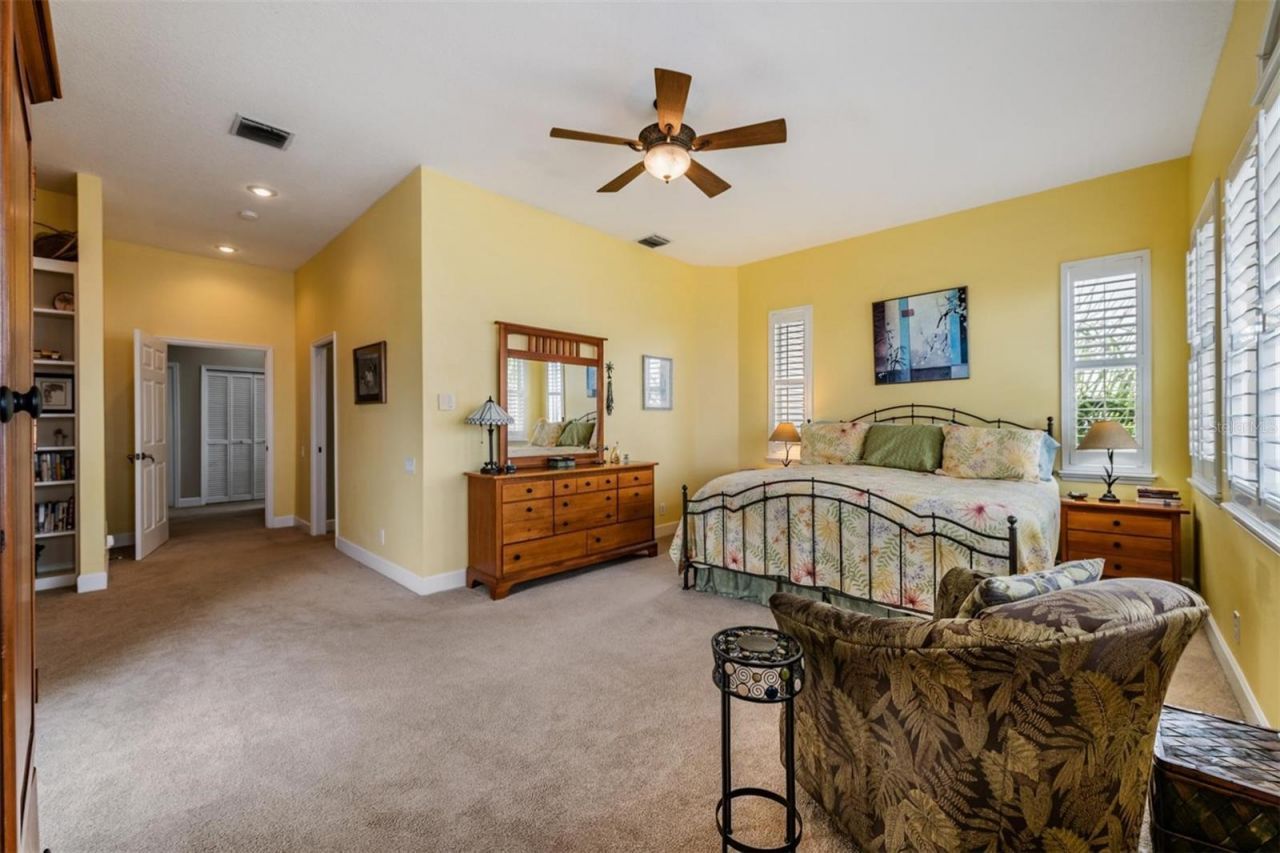 116 Carlyle Circle, Palm Harbor, FL 34683 Photo