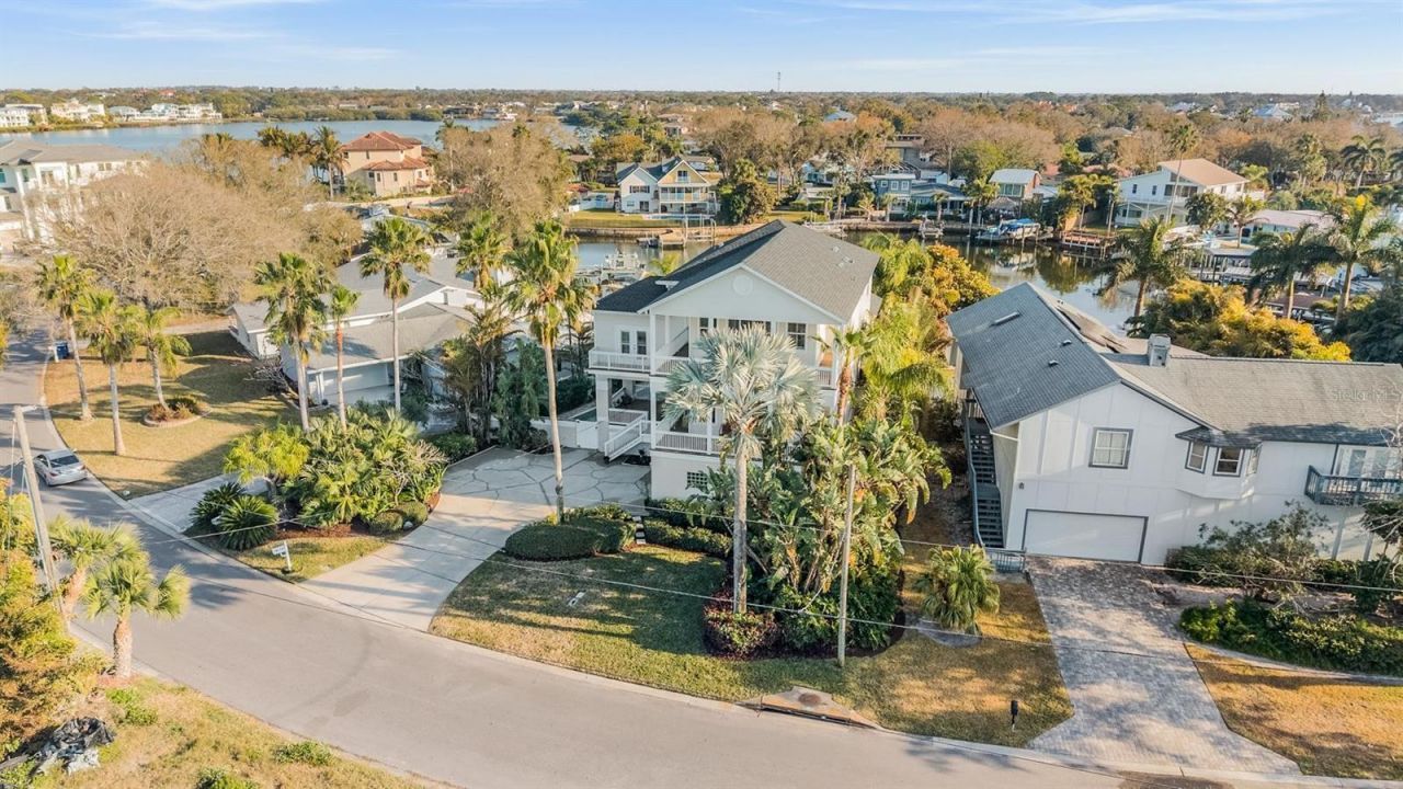 116 Carlyle Circle, Palm Harbor, FL 34683 Photo