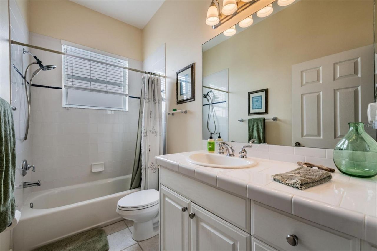 116 Carlyle Circle, Palm Harbor, FL 34683 Photo