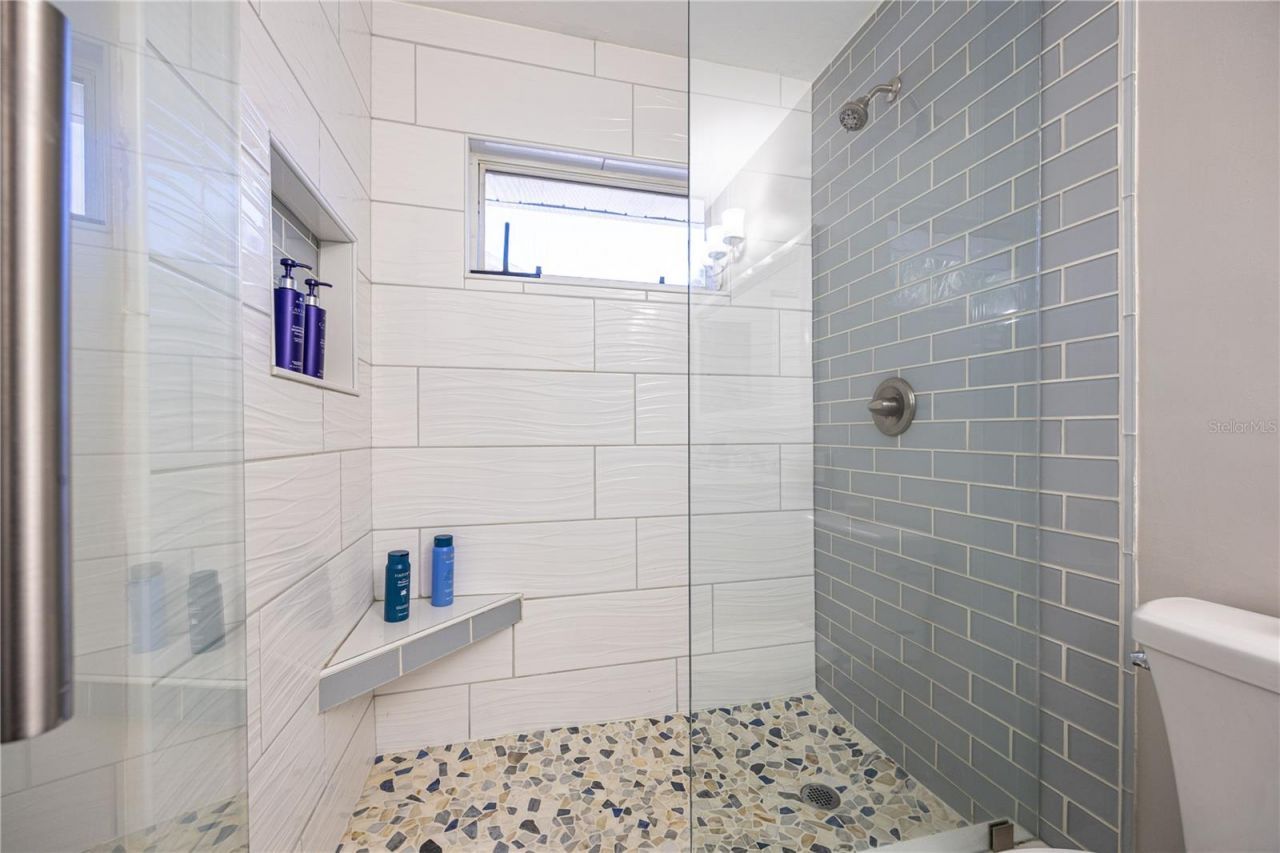 2440 NW 52nd Place, Gainesville, FL 32605 Photo