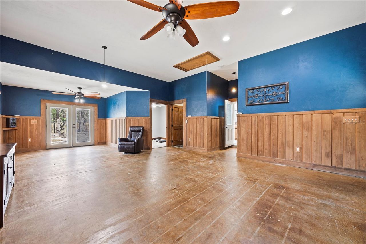 2440 NW 52nd Place, Gainesville, FL 32605 Photo