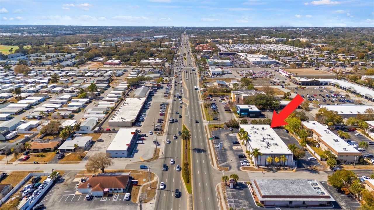 2700 E Bay Drive, Largo, FL 33771 Photo