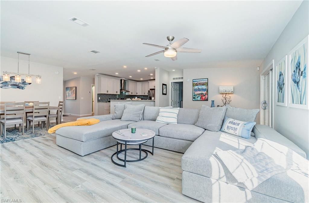 17561 Canal Cove Ct, Fort Myers Beach, FL 33931 Photo