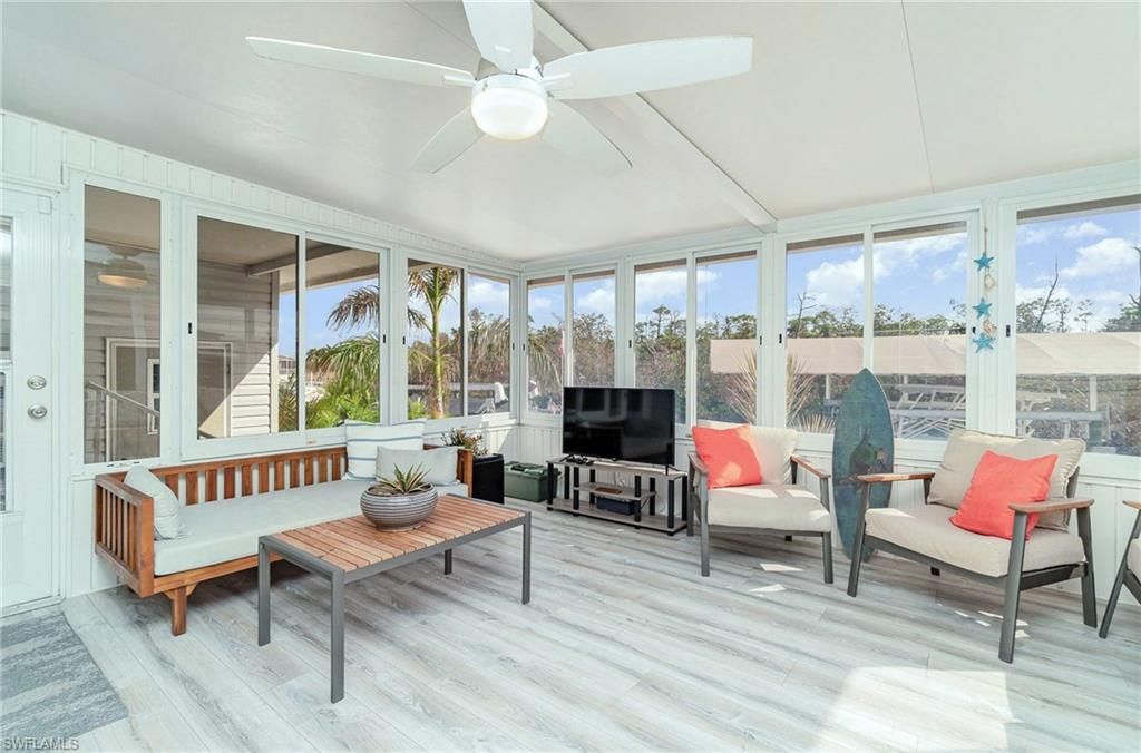 17561 Canal Cove Ct, Fort Myers Beach, FL 33931 Photo