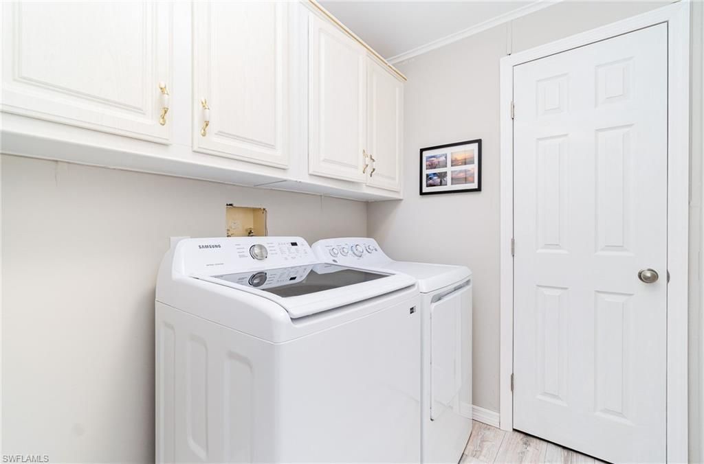 17561 Canal Cove Ct, Fort Myers Beach, FL 33931 Photo