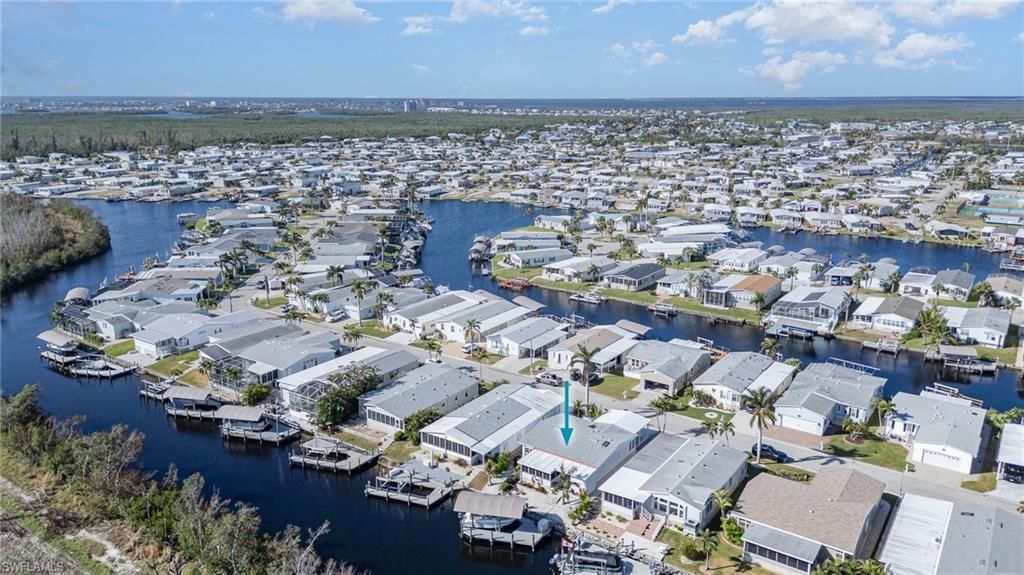 17561 Canal Cove Ct, Fort Myers Beach, FL 33931 Photo