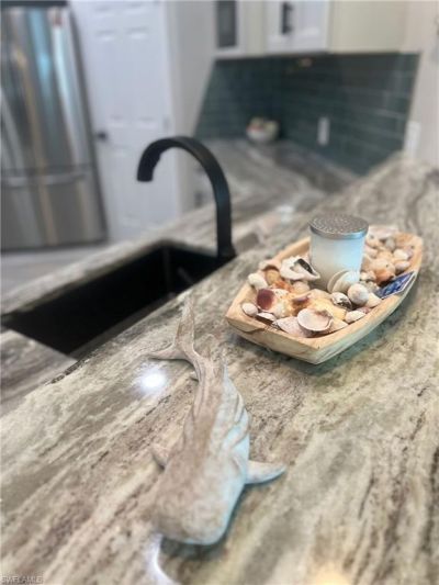 17561 Canal Cove Ct, Fort Myers Beach, FL 33931 Photo