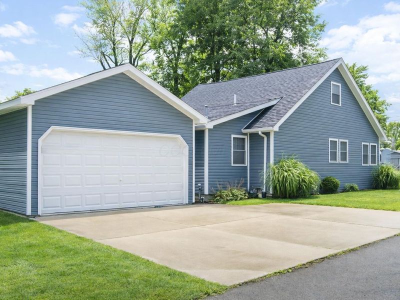 8937 Auditorium Street, Lakeview, OH 43331 Photo 3