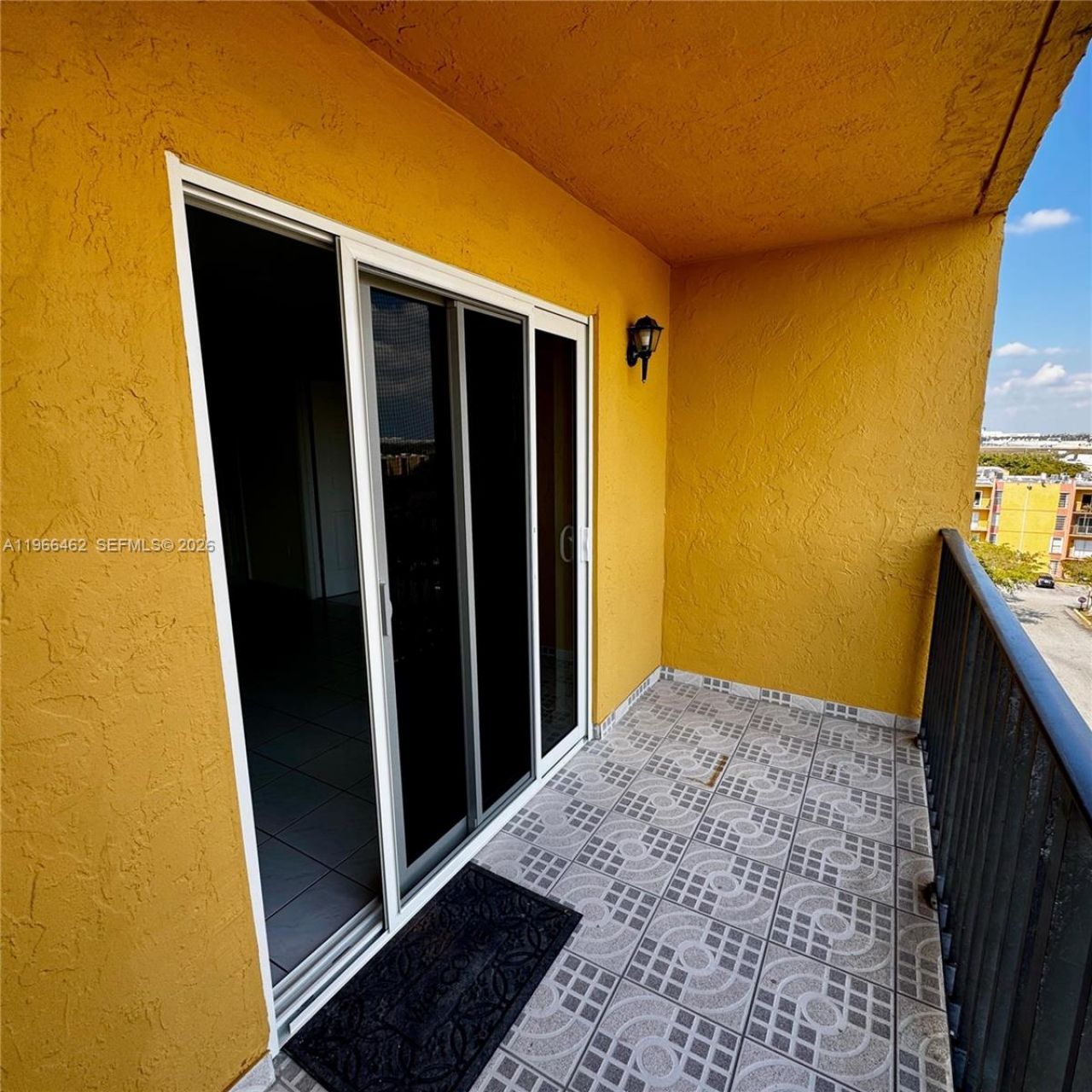 4801 NW 7th St, Unit 704-16, Miami, FL 33126 Photo