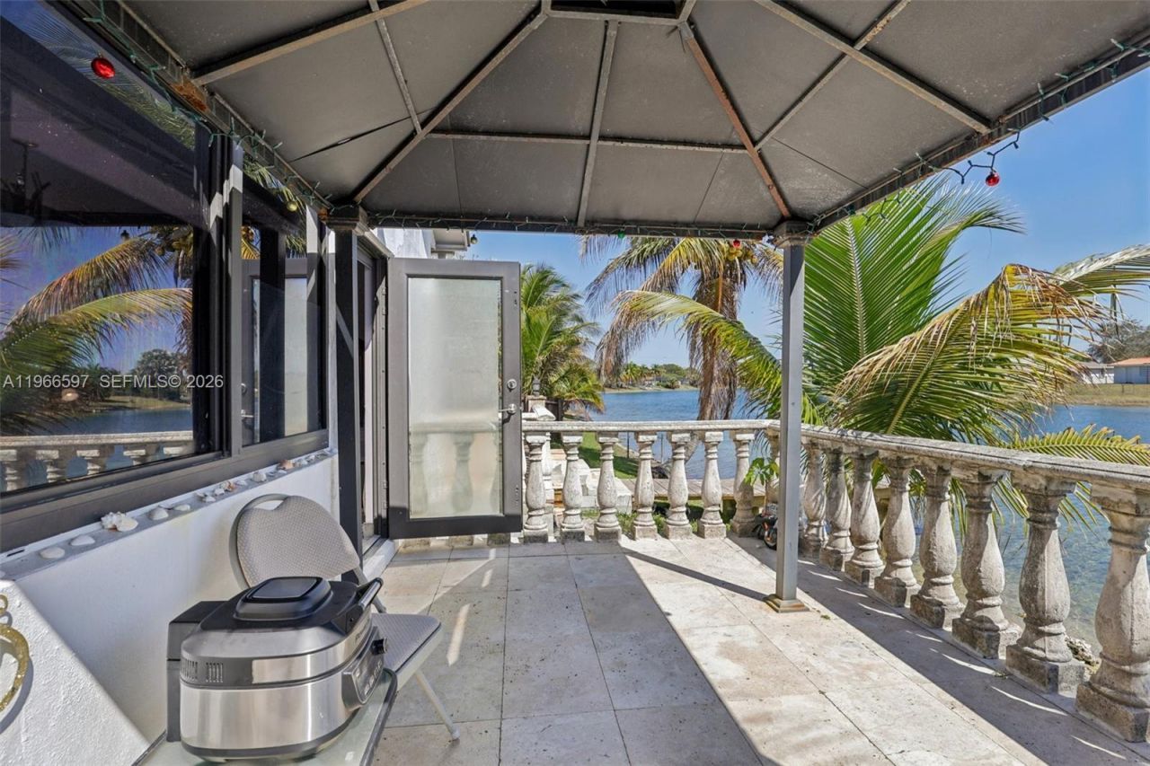 8333 SW 144th Ct, Miami, FL 33183 Photo