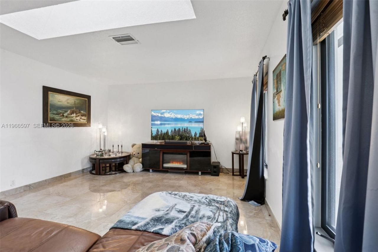 8333 SW 144th Ct, Miami, FL 33183 Photo