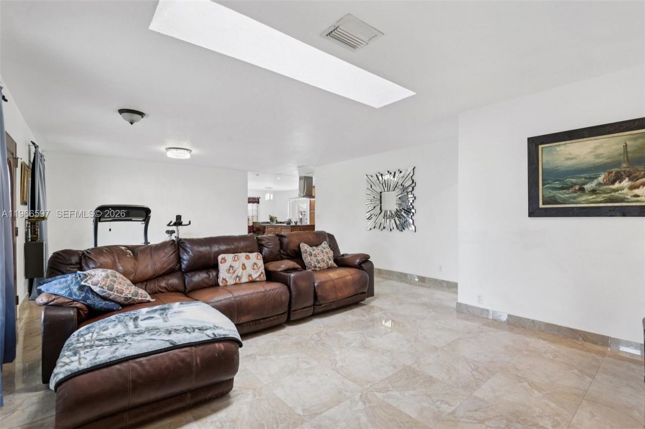 8333 SW 144th Ct, Miami, FL 33183 Photo