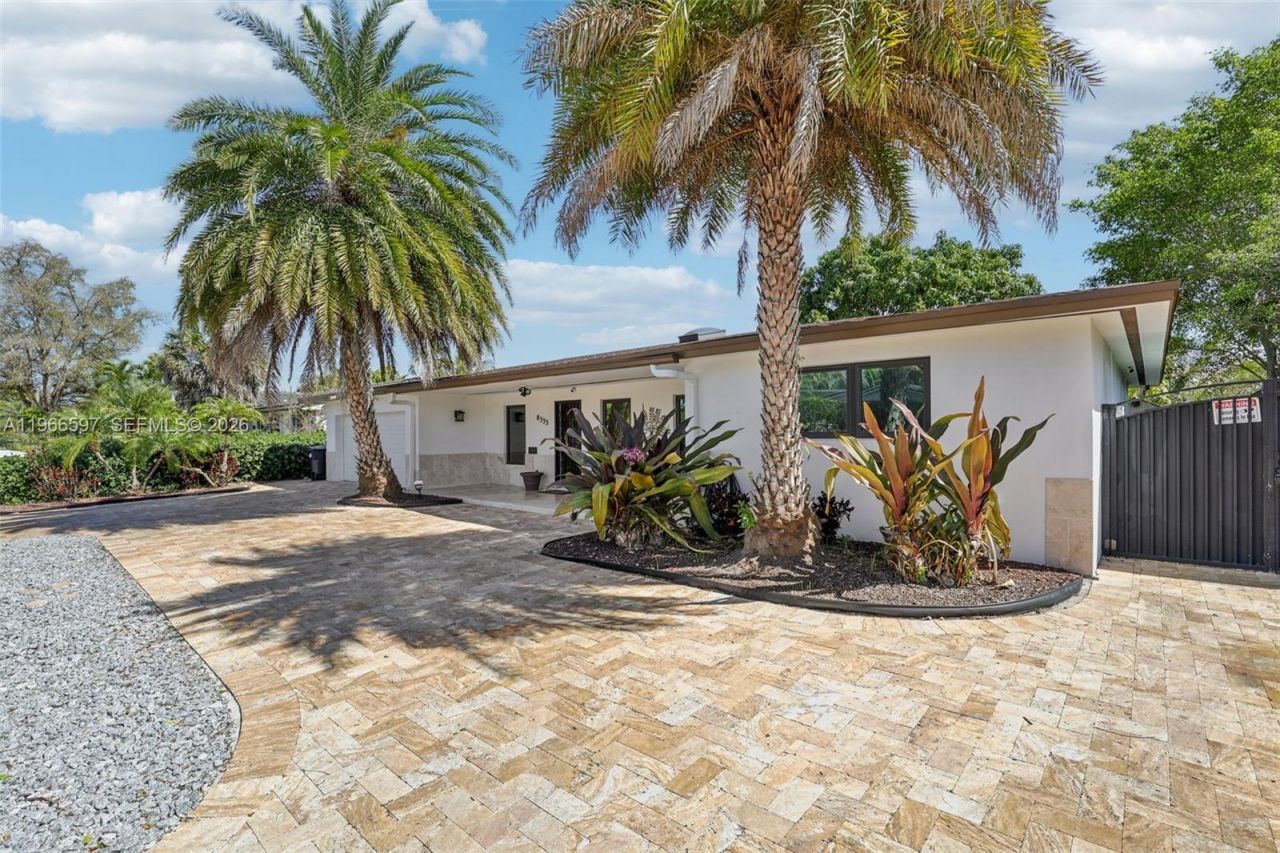 8333 SW 144th Ct, Miami, FL 33183 Photo