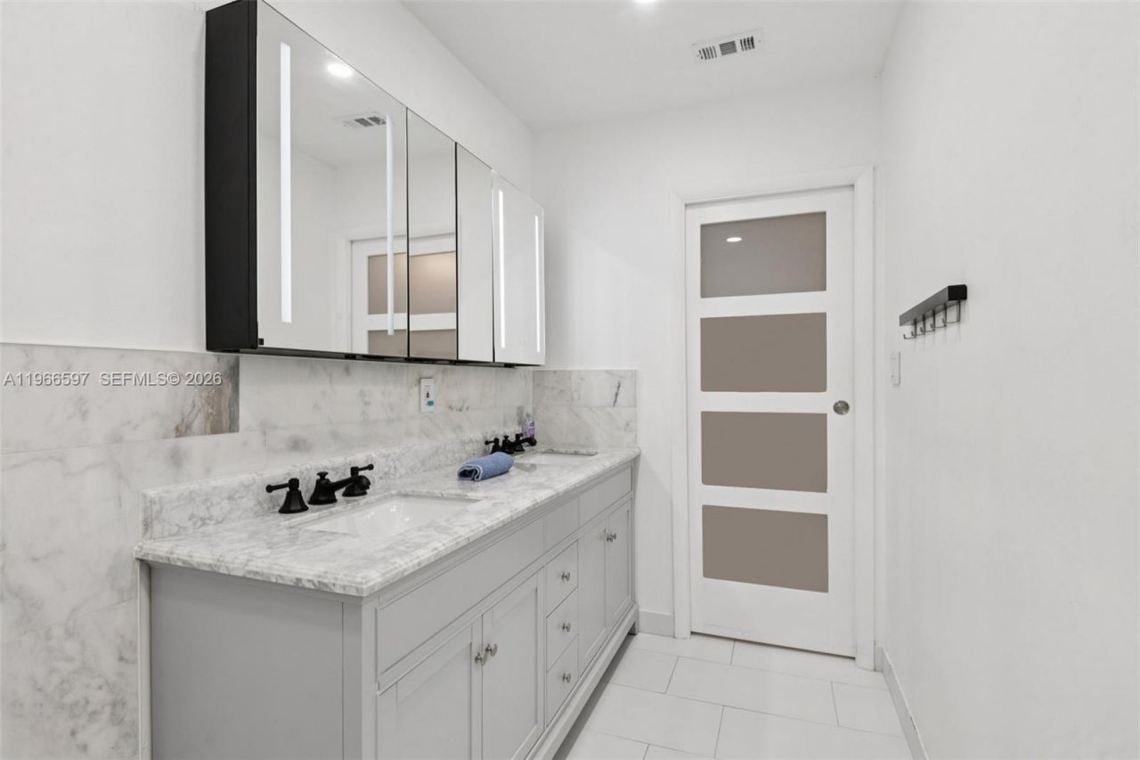 8333 SW 144th Ct, Miami, FL 33183 Photo