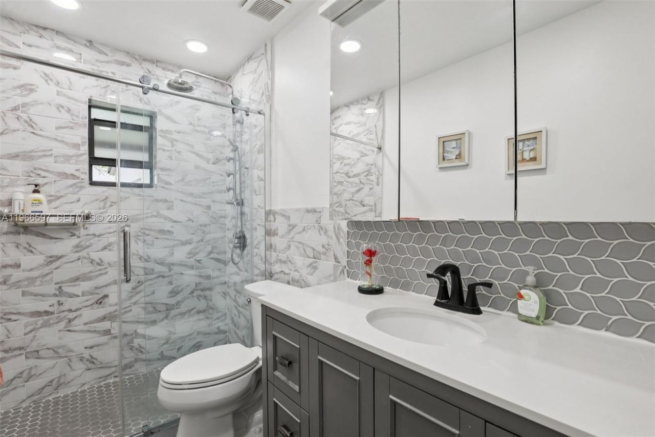 8333 SW 144th Ct, Miami, FL 33183 Photo