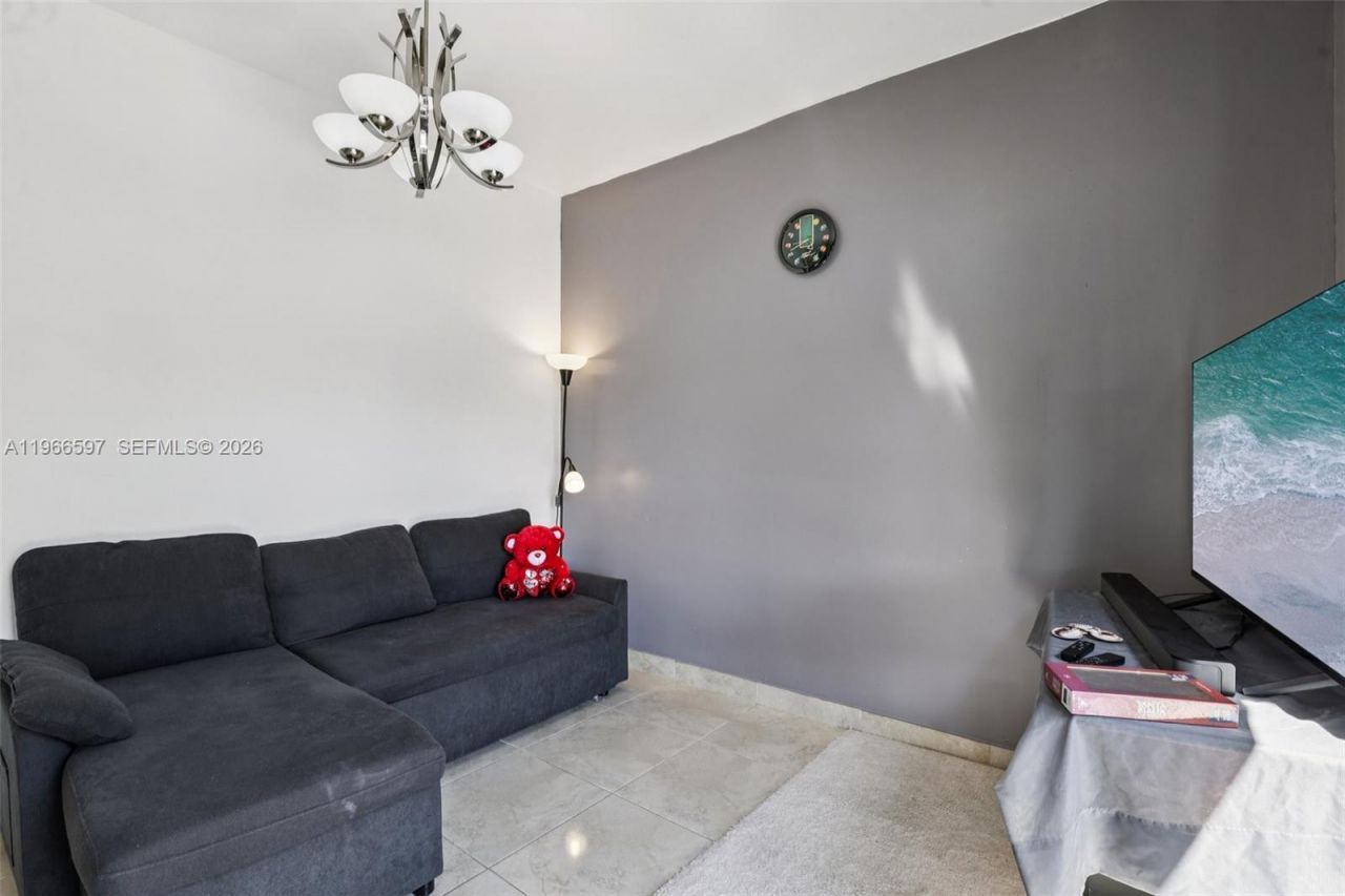 8333 SW 144th Ct, Miami, FL 33183 Photo